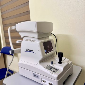 Máy đo khúc xạ Fr8900