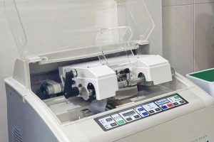 Máy mài lắp kính LE-420