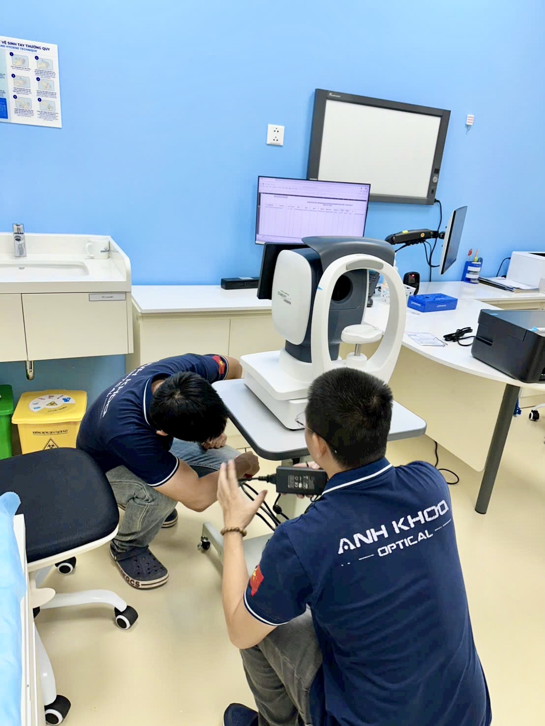 Bàn giao và lắp đặt tại Bệnh viện Đại học Phenikaa
