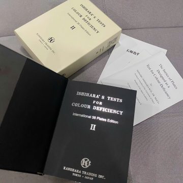 Sách thử mù màu ISHIHARA 38 Tấm