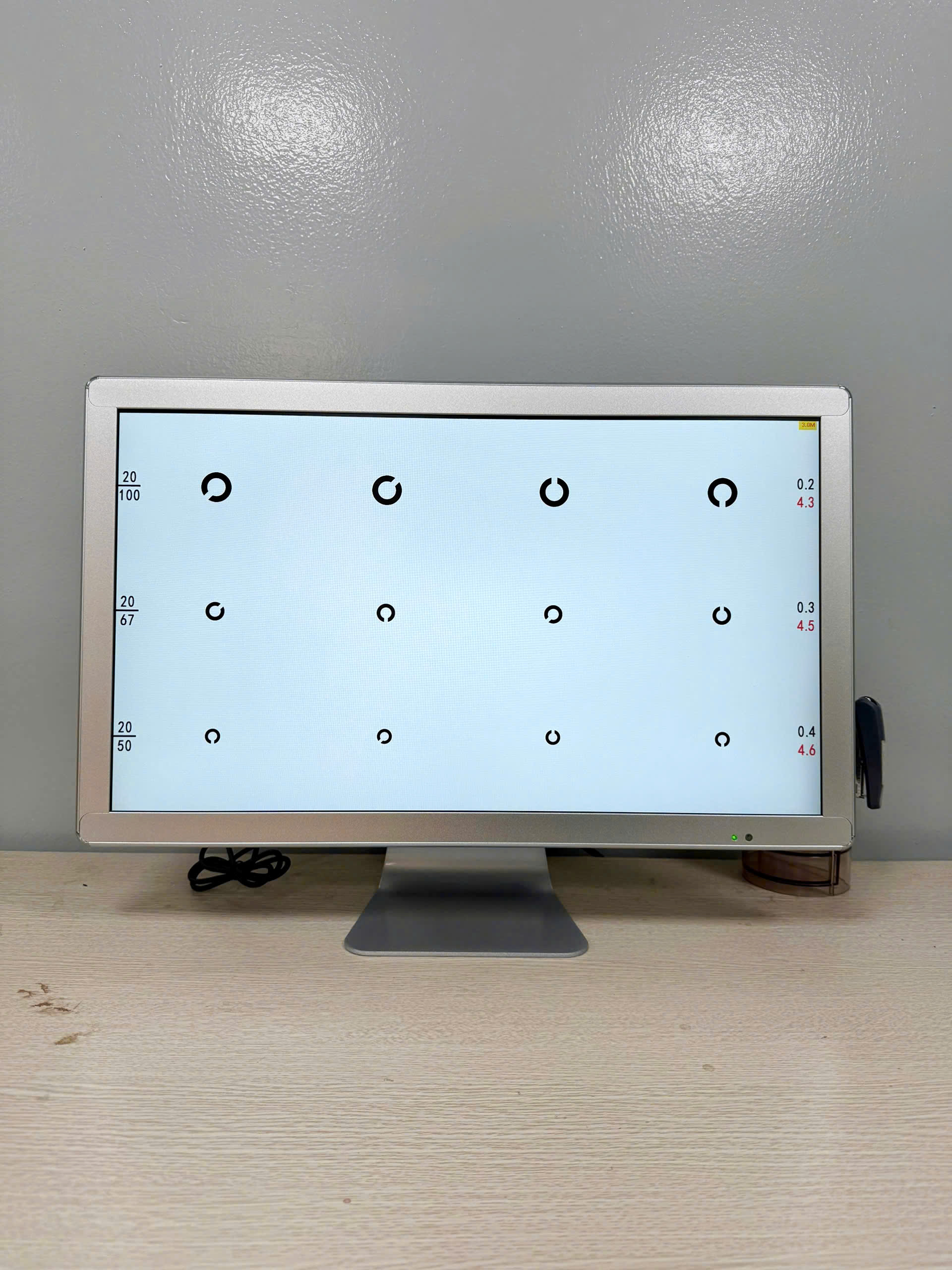 Màn hình thử thị lực phân cực ML-VFT23
